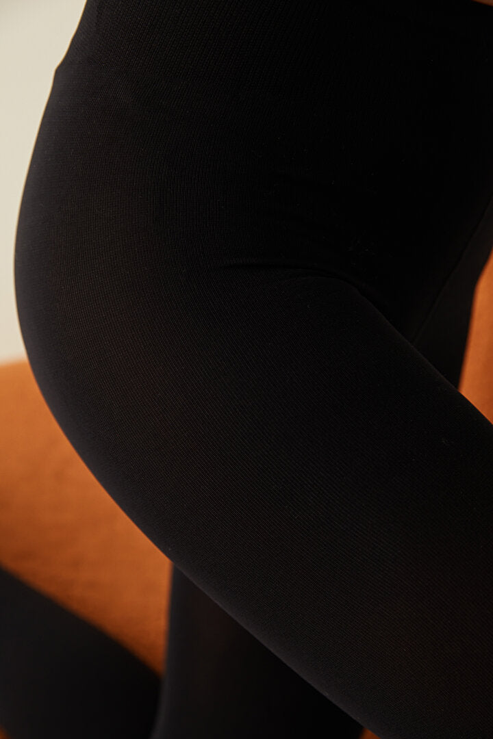 PENTİ Siyah Mikro 200 Opak, Mat, Külotlu Çorap - Black Micro 200 Pantyhose-Pentilicious